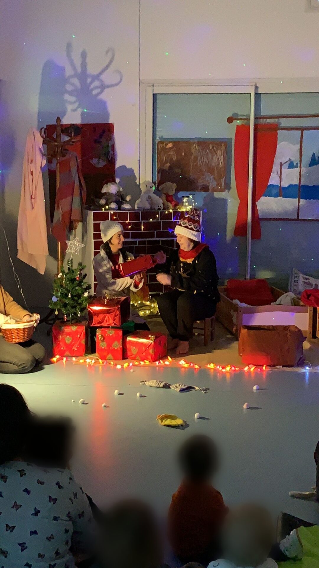 Spectacle Noël de Lisette et Léonore