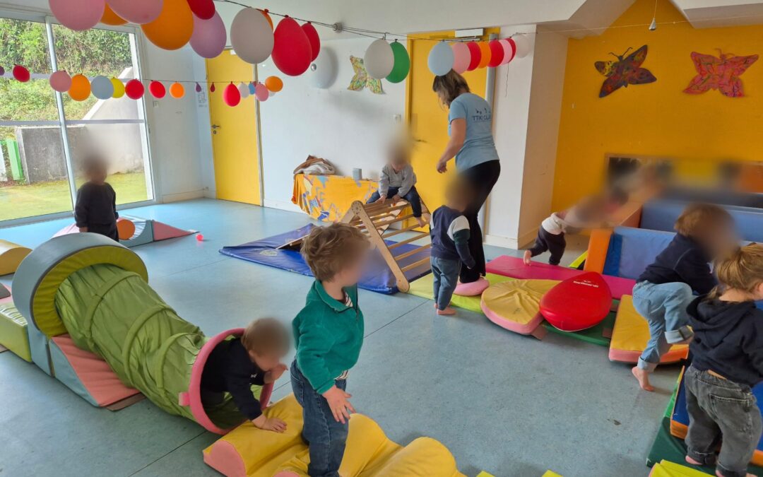 La motricité libre chez le jeune enfant